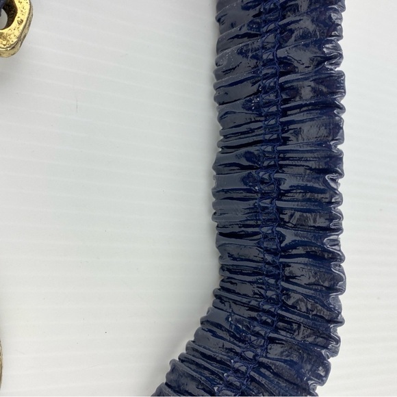 Vintage Enrico Coveri Stretch Belt Navy Blue with Brass EC clasp - Picture 3 of 6